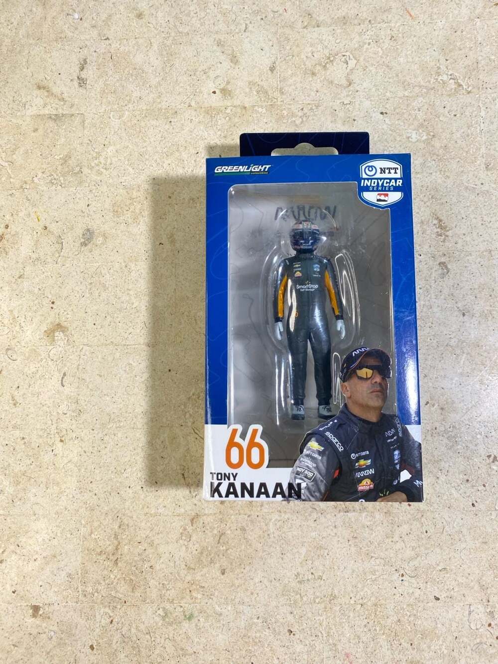 GreenLight 1:18 Tony Kanaan #66 SmartStop Arrow McLaren IndyCar Driver Figure